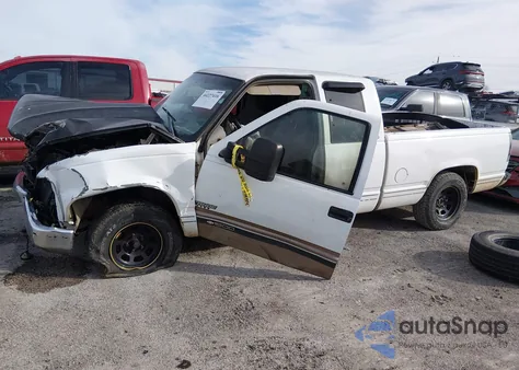 1998 Chevrolet C1500 Fleetside из США, поврежденный, VIN 2GCEC19R5W1219361